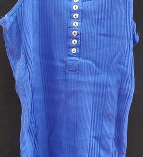 Blauwe topjes
